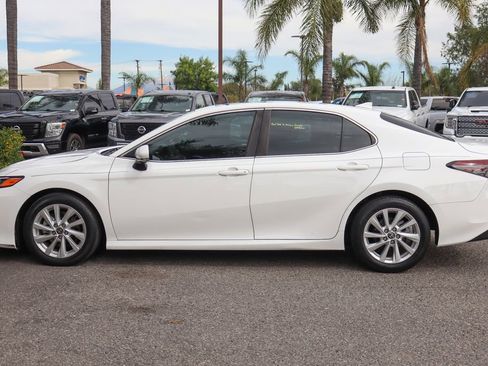 Used 2023 Toyota Camry LE w/ Convenience Package image 5