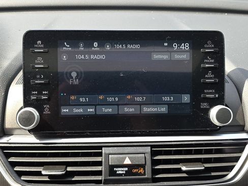 Used 2020 Honda Accord Sport image 17