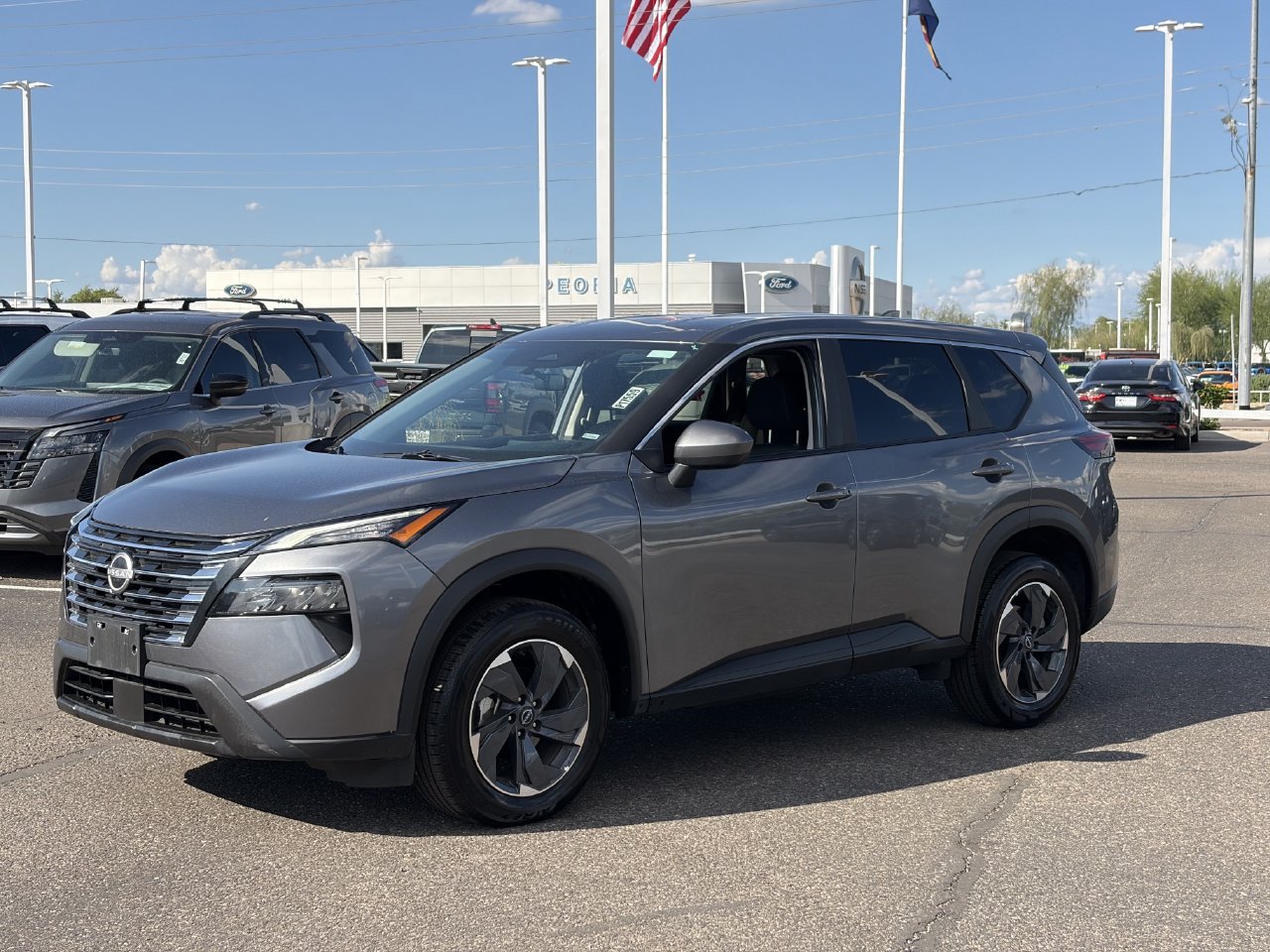 Certified 2025 Nissan Rogue SV FWD image 2