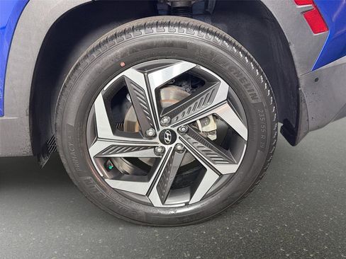 Certified 2023 Hyundai Tucson Limited w/ Winter Package AWD/4WD image 29