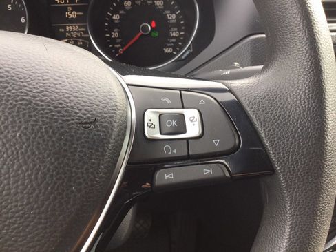 Used 2015 Volkswagen Jetta SE FWD image 26
