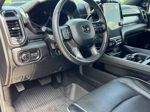 Used 2024 RAM 3500 Limited AWD/4WD image 22