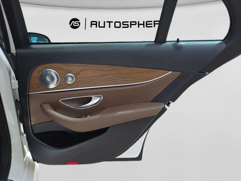 Used 2018 Mercedes-Benz E 300 image 29