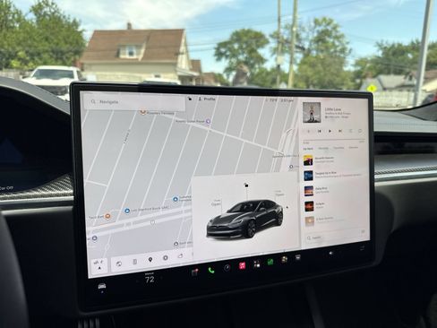 Used 2022 Tesla Model S Plaid AWD/4WD image 29