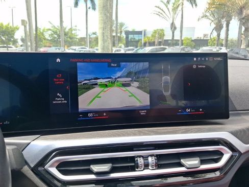 Used 2024 BMW 430i Convertible w/ M Sport Package RWD image 17