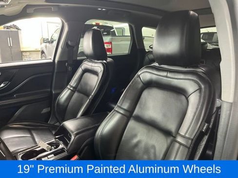 Certified 2022 Lincoln Corsair AWD w/ Premium Package image 40
