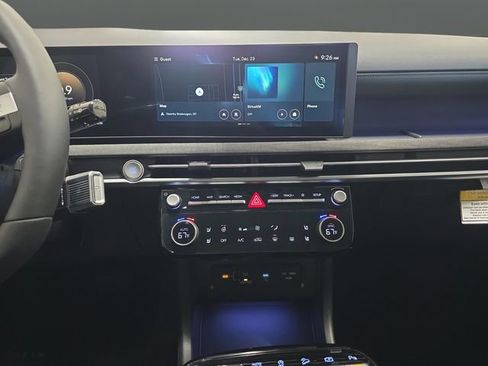 New 2026 Hyundai Tucson Limited image 9