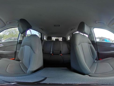 Used 2025 Kia Sportage LX FWD image 40