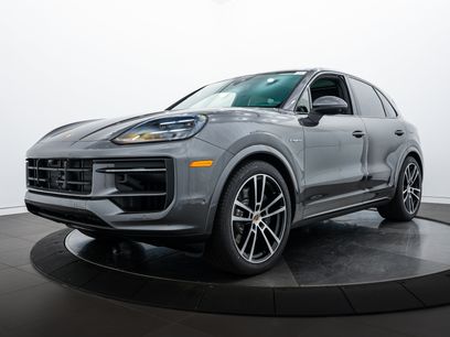 New 2025 Porsche Cayenne E-Hybrid