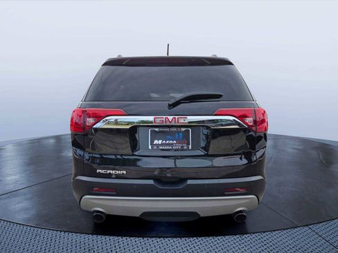Used 2017 GMC Acadia SLT FWD image 4