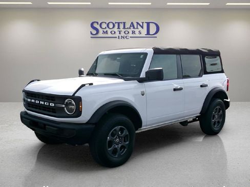 Used 2025 Ford Bronco Big Bend AWD/4WD image 2