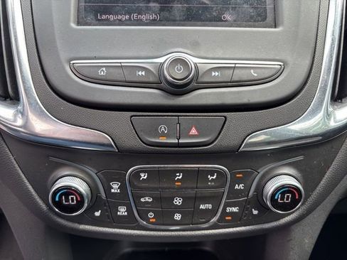 Used 2022 Chevrolet Equinox LT image 26