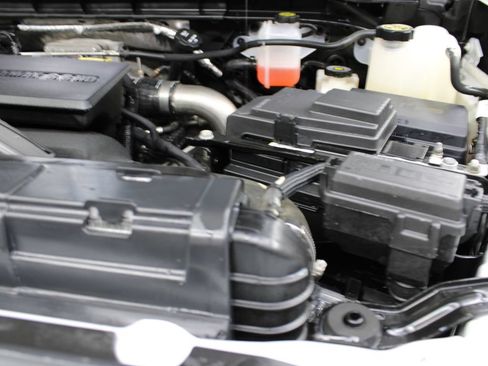 Used 2023 Chevrolet Silverado 2500 High Country AWD/4WD image 34
