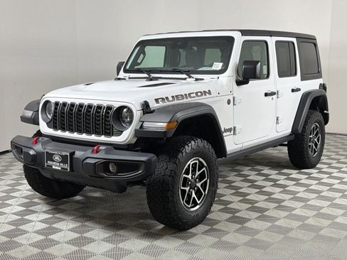 Used 2025 Jeep Wrangler Unlimited Rubicon AWD/4WD image 1