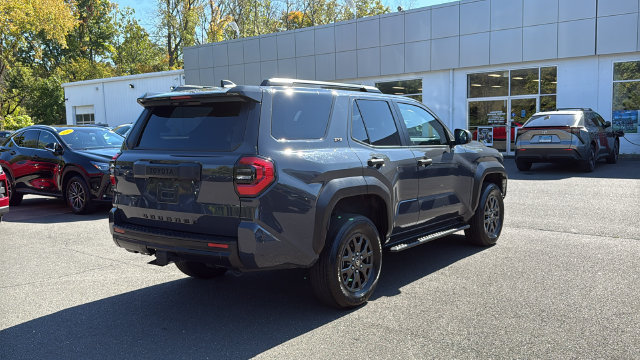 Certified 2025 Toyota 4Runner SR5 AWD/4WD image 6