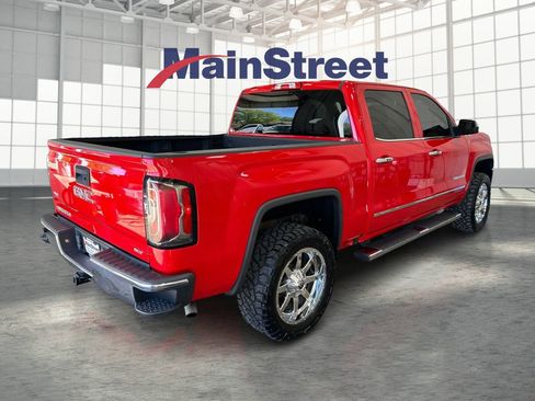 Used 2018 GMC Sierra 1500 SLT w/ SLT Premium Package AWD/4WD image 5