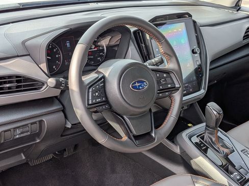 Used 2025 Subaru Crosstrek 2.5i Limited w/ Crosstrek Mirror Package AWD/4WD image 14
