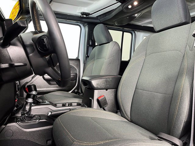 Used 2024 Jeep Wrangler Unlimited AWD/4WD image 17