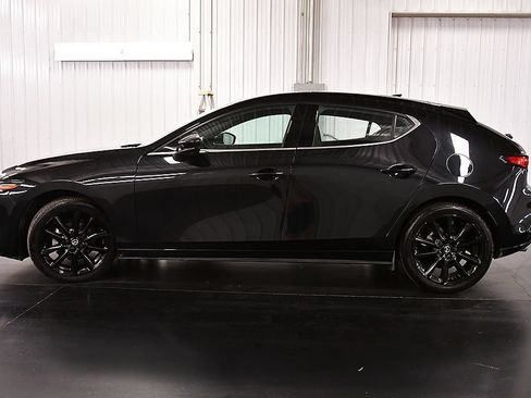 Used 2025 MAZDA MAZDA3 2.5 S Hatchback w/ Premium Pkg FWD image 4
