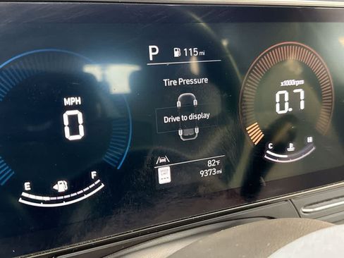 Used 2024 Hyundai Kona SEL FWD image 16