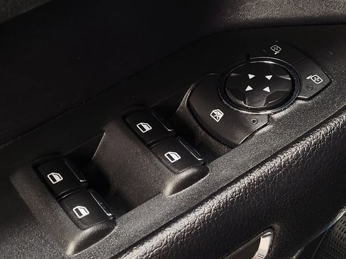 Used 2020 Ford Expedition XLT w/ Equipment Group 201A RWD image 27