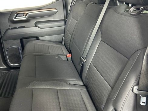 Used 2025 Chevrolet Silverado 1500 LT image 19