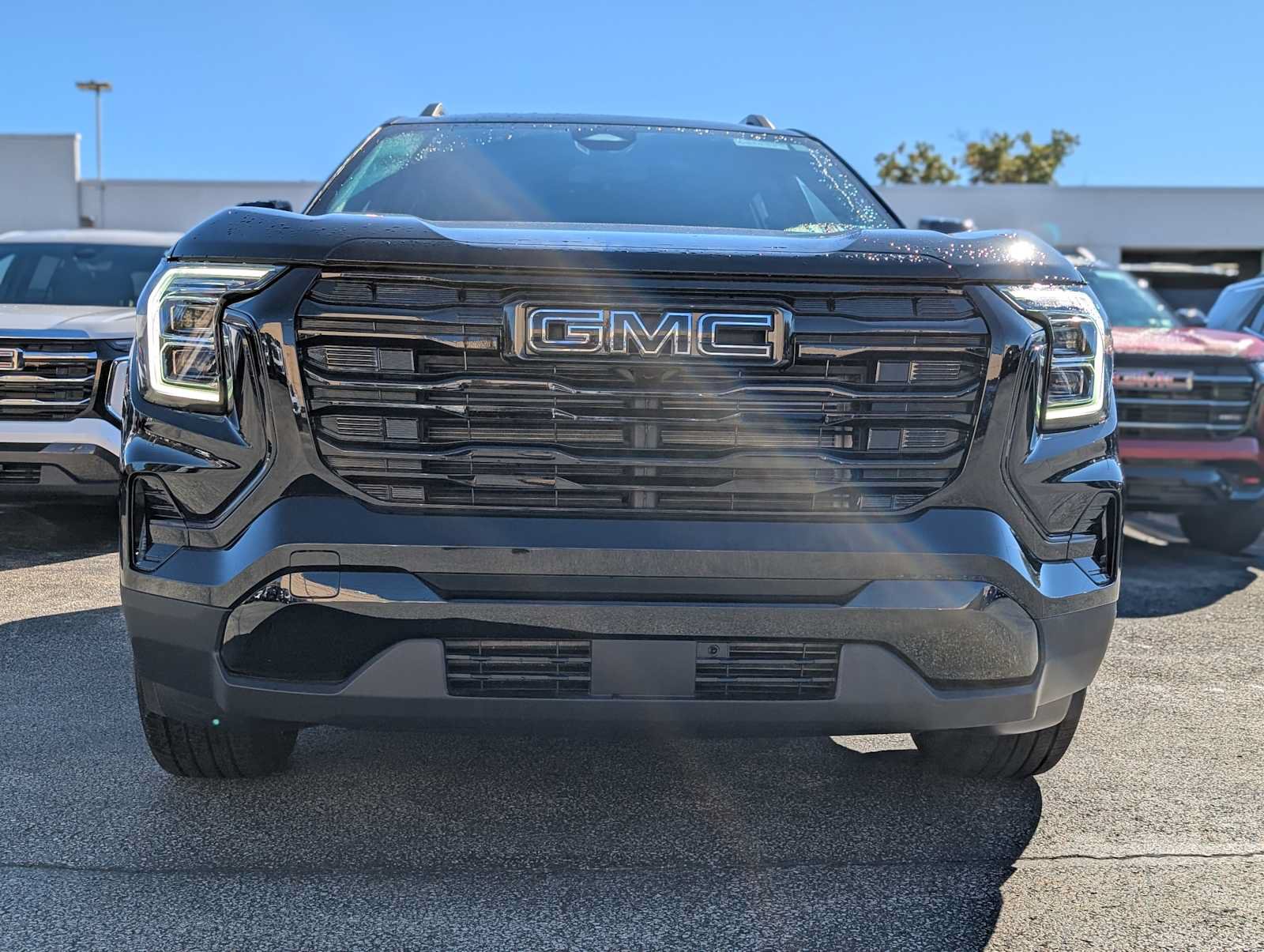 New 2027 GMC Terrain Elevation w/ Elevation Premium Package AWD/4WD image 2