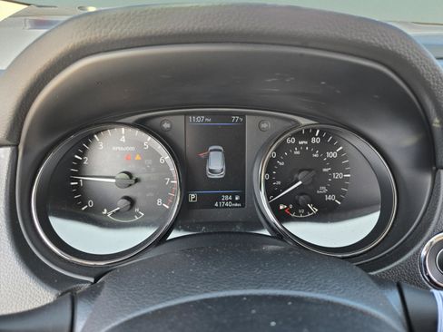 Used 2022 Nissan Rogue Sport SV AWD/4WD image 27