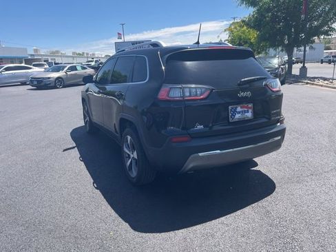 Used 2019 Jeep Cherokee Limited w/ Technology Group FWD image 6