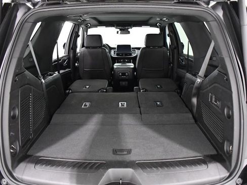 Used 2023 Chevrolet Tahoe LT w/ Luxury Package image 24