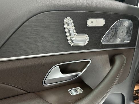 Used 2020 Mercedes-Benz GLS 580 4MATIC image 48