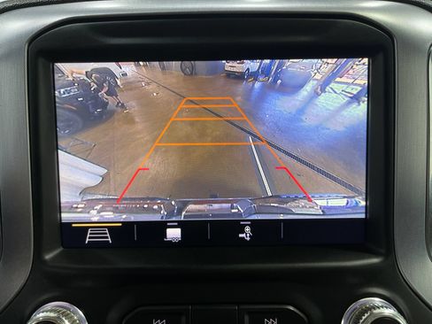 Used 2019 GMC Sierra 1500 SLT w/ SLT Premium Plus Package AWD/4WD image 11