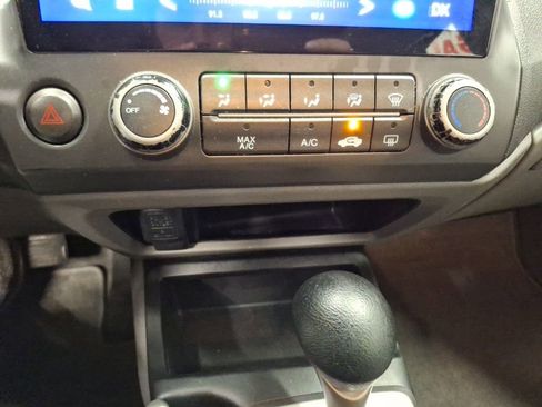 Used 2010 Honda Civic LX image 21