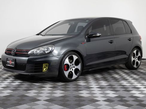 Used 2013 Volkswagen Golf 4-Door image 1