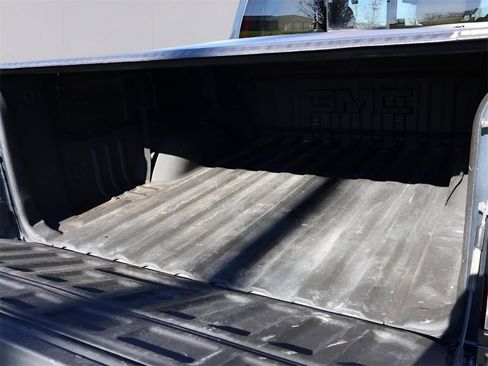 Used 2019 GMC Canyon SLT w/ Driver Alert Package image 15