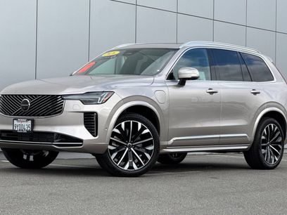 Used 2026 Volvo XC90 T8 Plus w/ Protection Package Premier