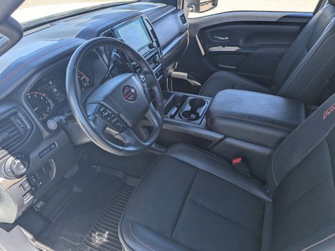 Certified 2024 Nissan Titan PRO-4X AWD/4WD image 18