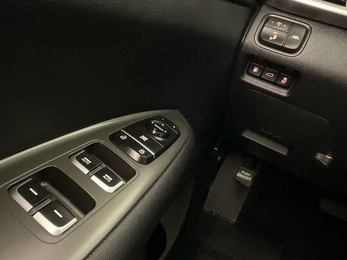 Used 2020 Kia Optima SE image 19