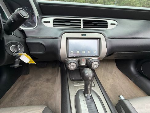 Used 2015 Chevrolet Camaro LT image 16