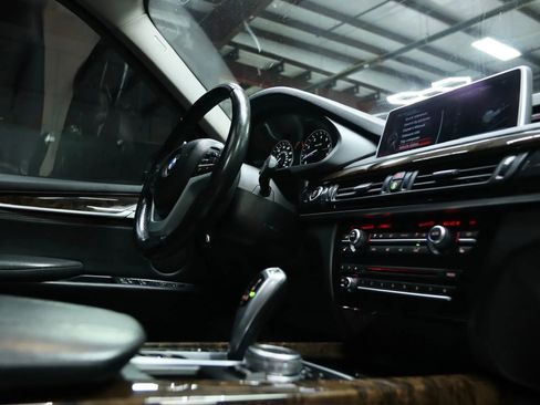 Used 2015 BMW X5 xDrive35i image 28