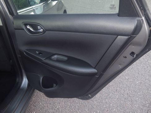 Used 2016 Nissan Sentra S FWD image 20