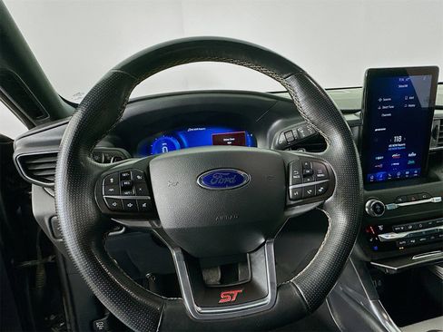 Used 2020 Ford Explorer ST w/ Premium Technology Package image 11