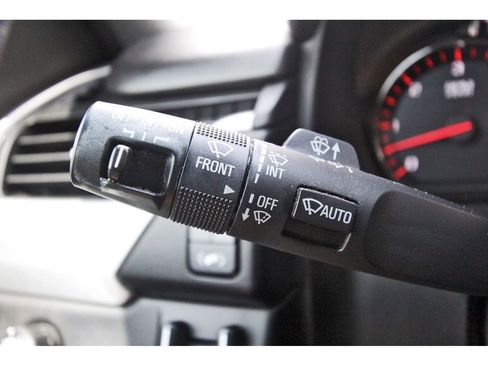 Used 2016 GMC Yukon SLT w/ Open Road Package image 18