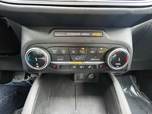 Used 2024 Ford Escape Active AWD/4WD image 19