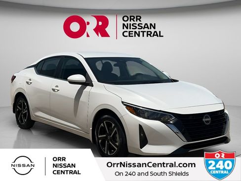Used 2025 Nissan Sentra SV w/ All-Weather Package FWD image 3