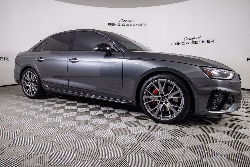 Used 2023 Audi S4 Prestige AWD/4WD image 2