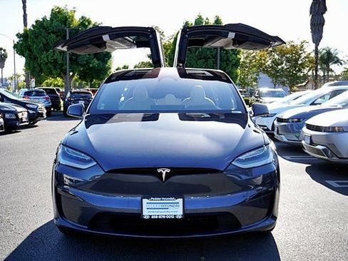 Used 2023 Tesla Model X AWD/4WD image 7