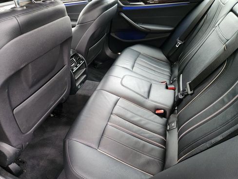 Used 2018 BMW 530e image 31