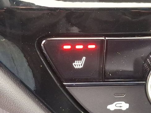 Used 2025 Honda Accord EX-L image 19