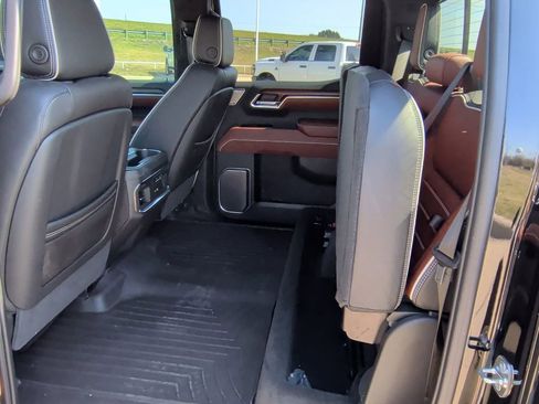 Used 2025 GMC Sierra 1500 Denali Ultimate image 39